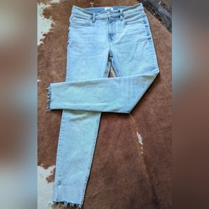 Kensi Vintage Luxe High Rise Skinny Raw Edge Hem Lt Wash Jeans